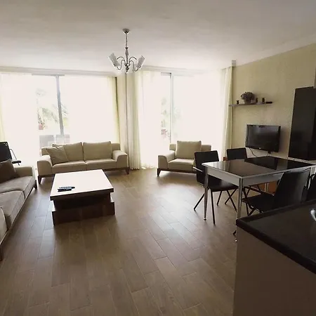 Duran Homes Arslan 아파트 *